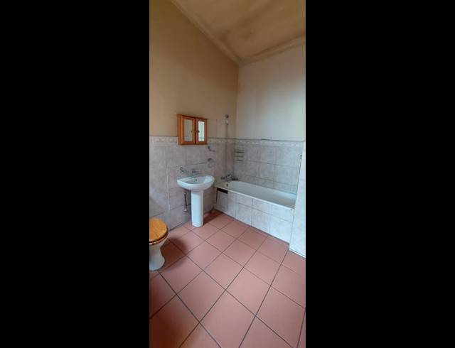 3 BEDROOM APARTMENT FOR SALE IN PROCLAMATION HILL